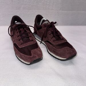 New Balance Burgundy Suede CW620 Lace‎ Up Sneakers Sz. 8/39